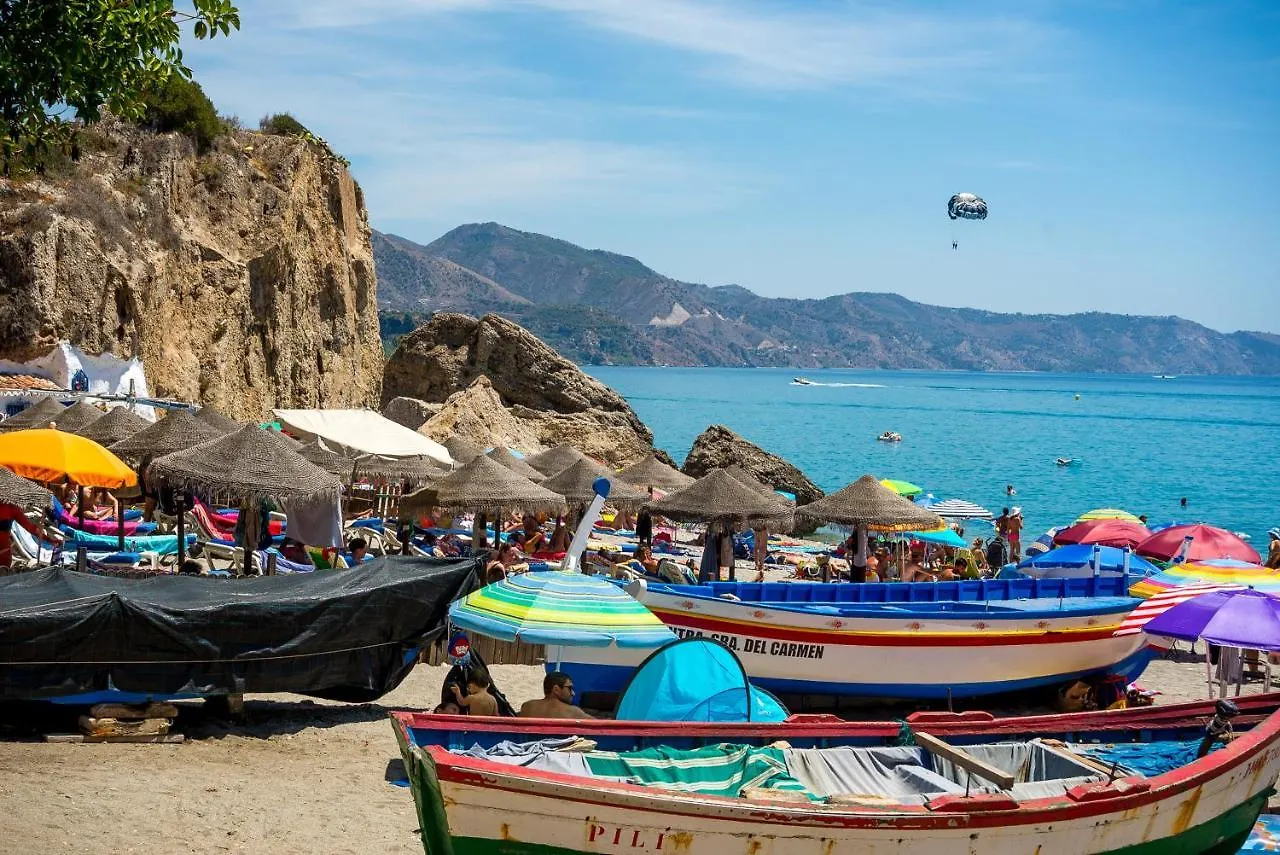 Hc Calahonda Beach Nerja Pensjonat